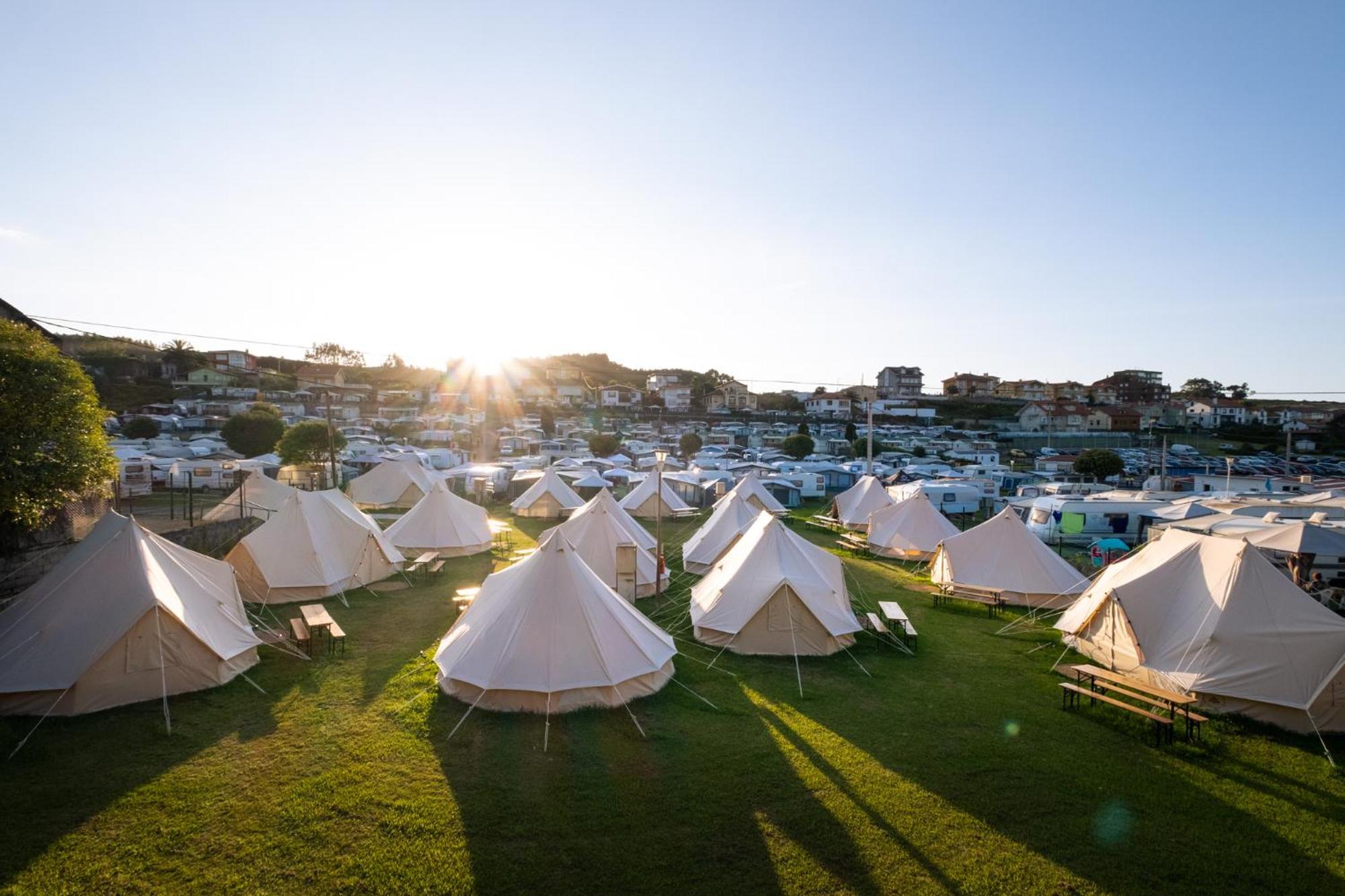 Kampaoh Castrillon Otel Naveces Dış mekan fotoğraf